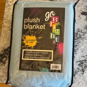 Ultra Plush Blanket - Sky Blue